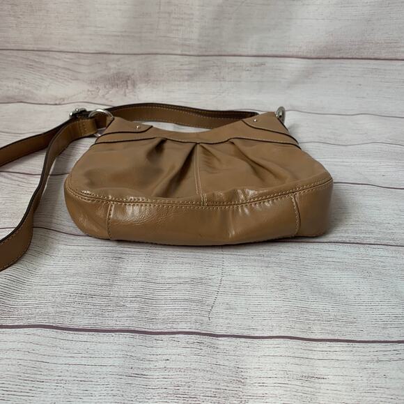 Nine West Camel Brown Crossbody Purse Shoulder Bag Yellow Interior - Picture 6 of 16